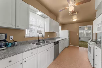 6849 26th Street, Rio Linda, CA 95673 - Photo 5