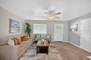 4405 34th St, Sacramento, CA 95820 - Photo 9