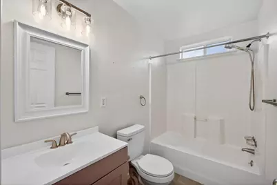4405 34th Street, Sacramento, CA 95820 - Photo 15