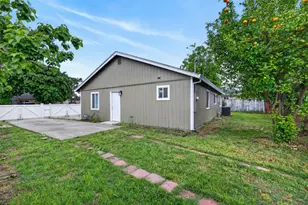 4405 34th St, Sacramento, CA 95820 - Photo 31
