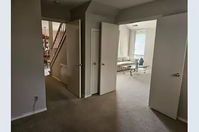 1067 Rio Cidade Way, Sacramento, CA 95831 - Photo 9