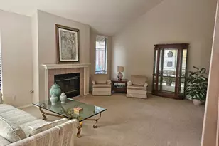 1067 Rio Cidade Way, Sacramento, CA 95831 - Photo 7