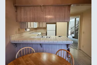 1067 Rio Cidade Way, Sacramento, CA 95831 - Photo 5