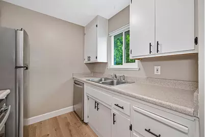 9032 El Cajon Way #4, Sacramento, CA 95826 - Photo 11