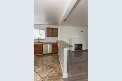 2105 Norman Way, Modesto, CA 95350 - Photo 15