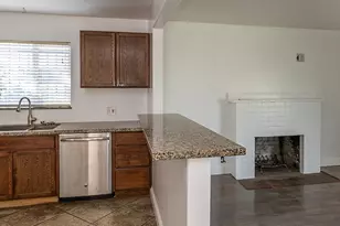 2105 Norman Way, Modesto, CA 95350 - Photo 15