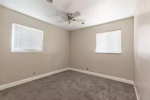 2105 Norman Way, Modesto, CA 95350 - Photo 23