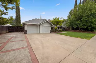 703 Shasta St, Roseville, CA 95678 - Photo 3
