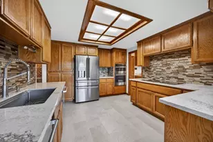 353 Deer River Way, Sacramento, CA 95831 - Photo 21