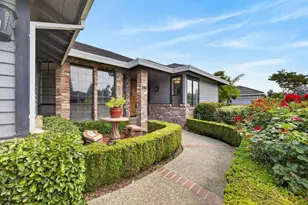 353 Deer River Way, Sacramento, CA 95831 - Photo 3