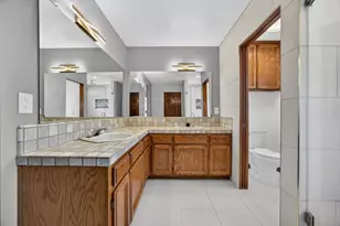 353 Deer River Way, Sacramento, CA 95831 - Photo 31