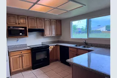 7612 Darla Way, Sacramento, CA 95828 - Photo 7