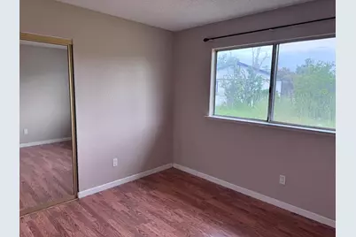 7612 Darla Way, Sacramento, CA 95828 - Photo 9