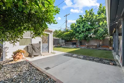 4201 Cabrillo Way, Sacramento, CA 95820 - Photo 25