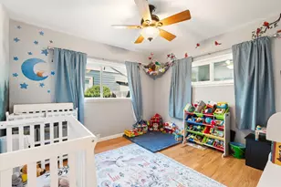 4201 Cabrillo Way, Sacramento, CA 95820 - Photo 17