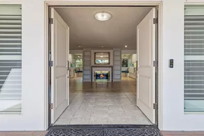 908 Newcastle Court, Modesto, CA 95355 - Photo 3