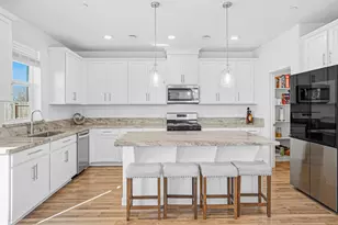 8629 Lakha Cir, Sacramento, CA 95828 - Photo 15