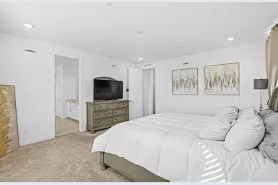 8629 Lakha Circle, Sacramento, CA 95828 - Photo 31