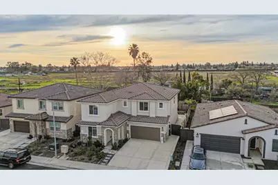 8629 Lakha Circle, Sacramento, CA 95828 - Photo 3