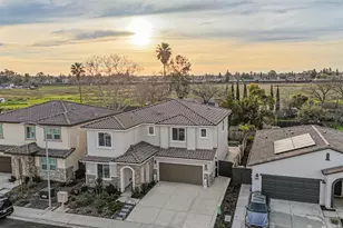 8629 Lakha Cir, Sacramento, CA 95828 - Photo 3