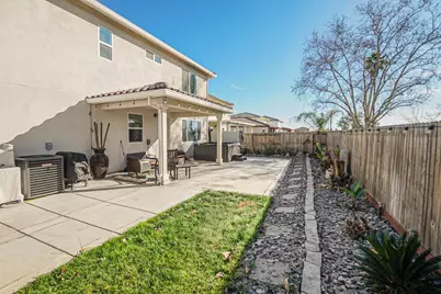 8629 Lakha Circle, Sacramento, CA 95828 - Photo 21