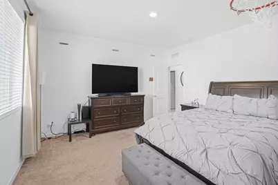 8629 Lakha Circle, Sacramento, CA 95828 - Photo 37