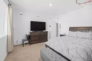 8629 Lakha Cir, Sacramento, CA 95828 - Photo 37