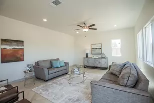 9117 Turnbull Ct, Elk Grove, CA 95758 - Photo 11