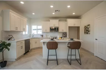 9117 Turnbull Court, Elk Grove, CA 95758 - Photo 19