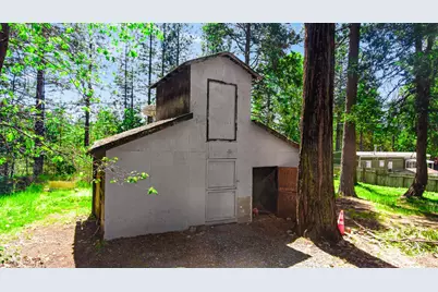 5980 Pony Express Trail, Pollock Pines, CA 95726 - Photo 27