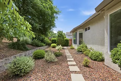 2821 Springfield Drive, Rocklin, CA 95765 - Photo 27