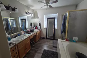 1683 Iris St, Los Banos, CA 93635 - Photo 27