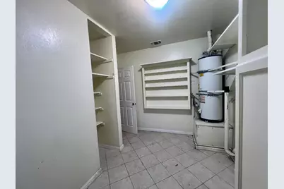 7016 Peck Drive, Sacramento, CA 95828 - Photo 11