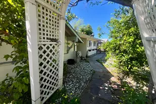 7016 Peck Dr, Sacramento, CA 95828 - Photo 7