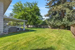 8037 N Lake Cir, Granite Bay, CA 95746 - Photo 51