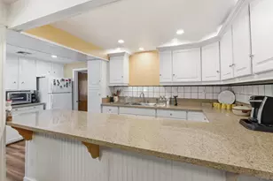 295 E Durian Ave, Coalinga, CA 93210 - Photo 23