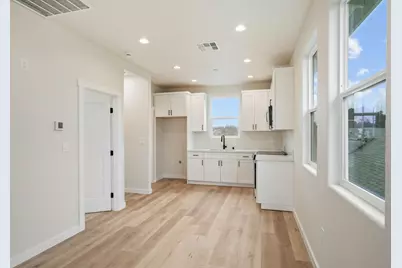 243 E 3rd Street, Tracy, CA 95376 - Photo 17