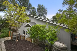 821 Bonita Dr, El Dorado Hills, CA 95762 - Photo 3
