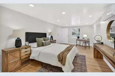 628 Street, Sacramento, CA 95819 - Photo 9