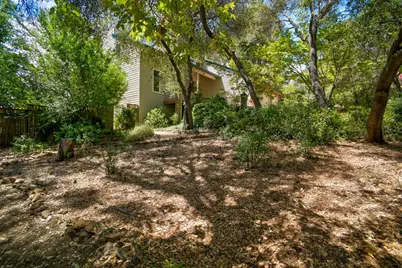 2547 Lakeridge Oaks Drive, El Dorado Hills, CA 95762 - Photo 9