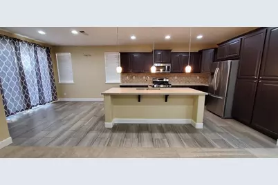 909 Blossom Rock Lane, Folsom, CA 95630 - Photo 9