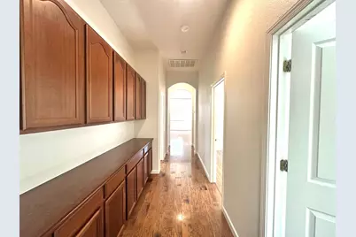 9729 Marbella Court, Elk Grove, CA 95624 - Photo 17
