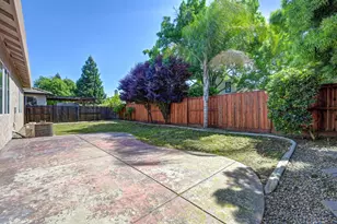9729 Marbella Ct, Elk Grove, CA 95624 - Photo 27