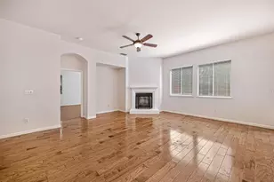 9729 Marbella Ct, Elk Grove, CA 95624 - Photo 13