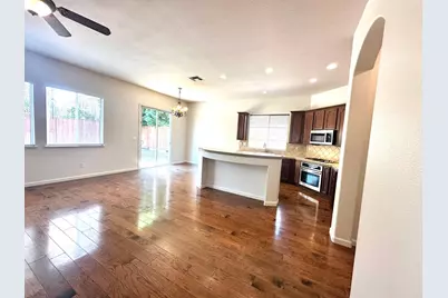 9729 Marbella Court, Elk Grove, CA 95624 - Photo 13