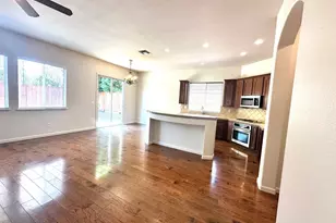 9729 Marbella Ct, Elk Grove, CA 95624 - Photo 13