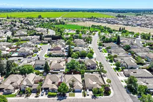 9729 Marbella Ct, Elk Grove, CA 95624 - Photo 33