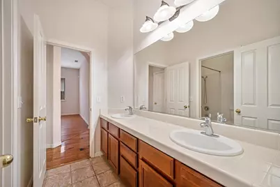 9729 Marbella Court, Elk Grove, CA 95624 - Photo 21