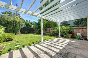 1217 Robertson Way, Sacramento, CA 95818 - Photo 27