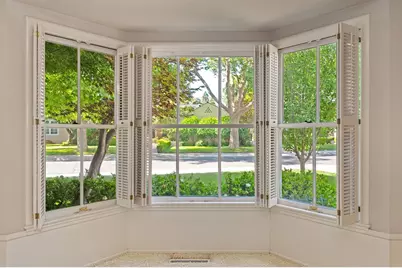 1217 Robertson Way, Sacramento, CA 95818 - Photo 9